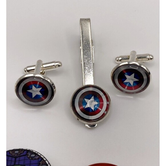 Lot of 11 Items Marvel DC Comics Avengers‎ Suicide Squad Batman Captain America - Picture 2 of 14